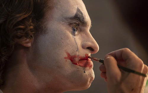《小丑》跻身IMDb评分前十 近十年新片中唯一上榜
