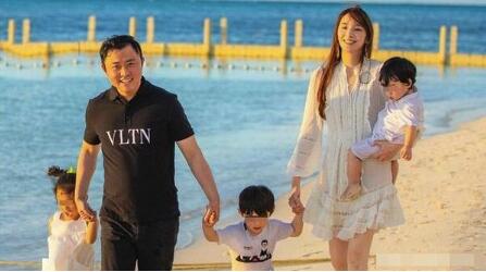 40岁吴佩慈宣布怀第四胎：下周满3个月 是女宝宝